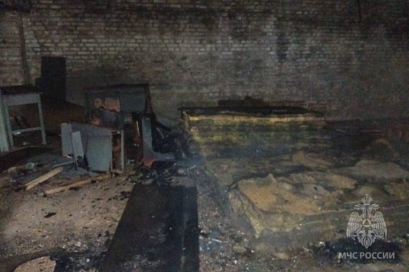 На центральной улице Иванова подожгли бесхозные сараи на площади 100 кв.м.